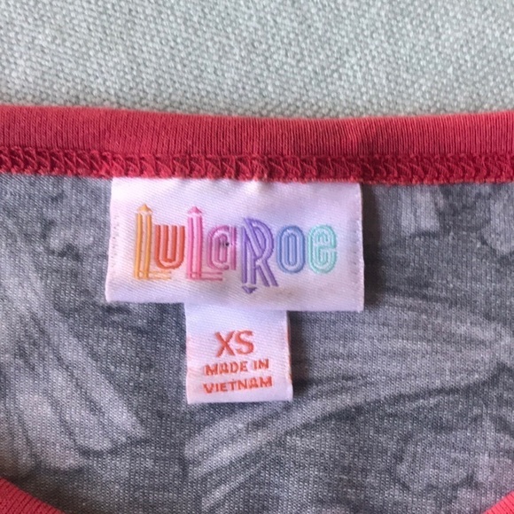 LuLaRoe Raglan Sleeves Disney‎ Princess Aurora Print Randy Top - Picture 5 of 9